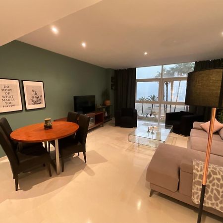 First Line Sea Apartment By Oliva Estepona Kültér fotó