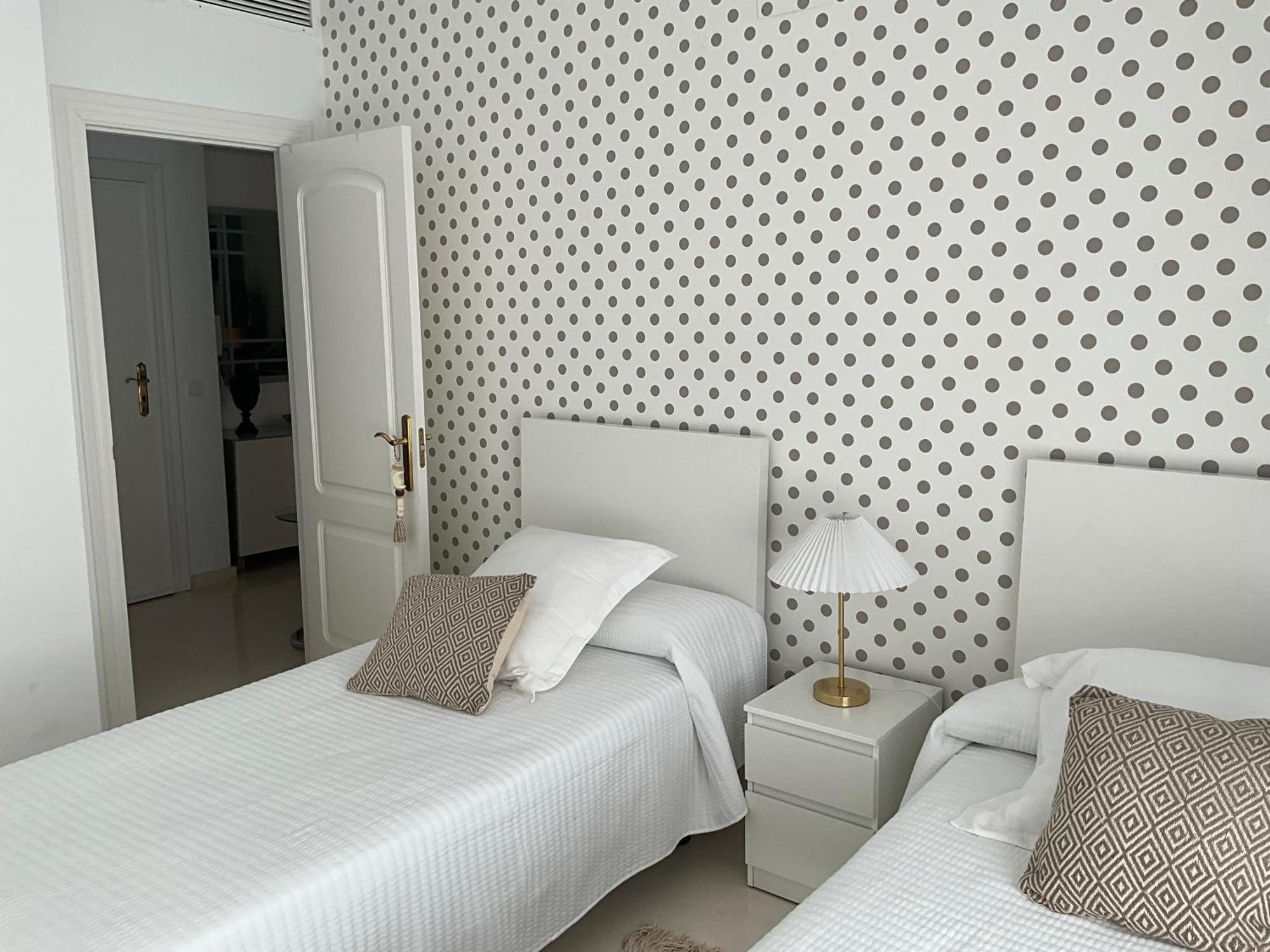 First Line Sea Apartment By Oliva Estepona Kültér fotó